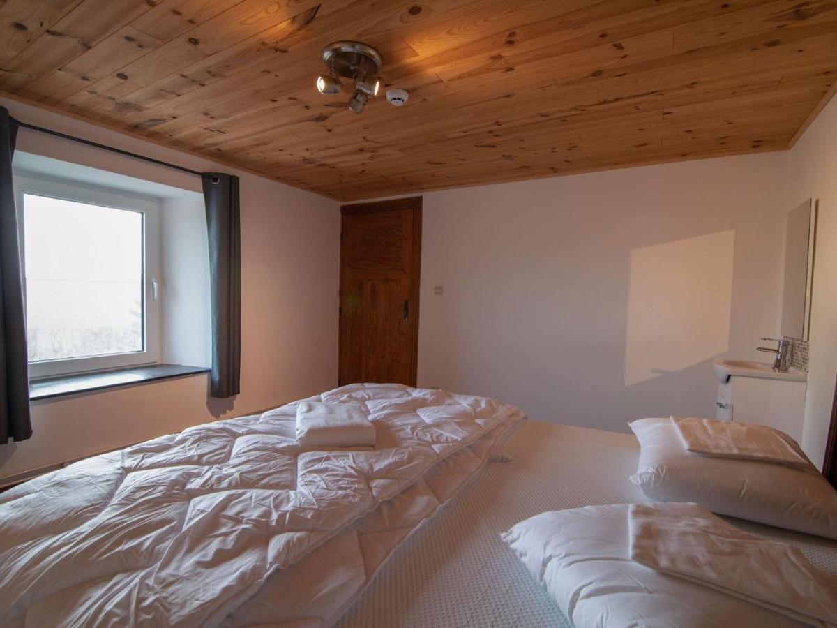 Very Spacious House With Sauna Spa And Countryside Views Gouvy Екстер'єр фото